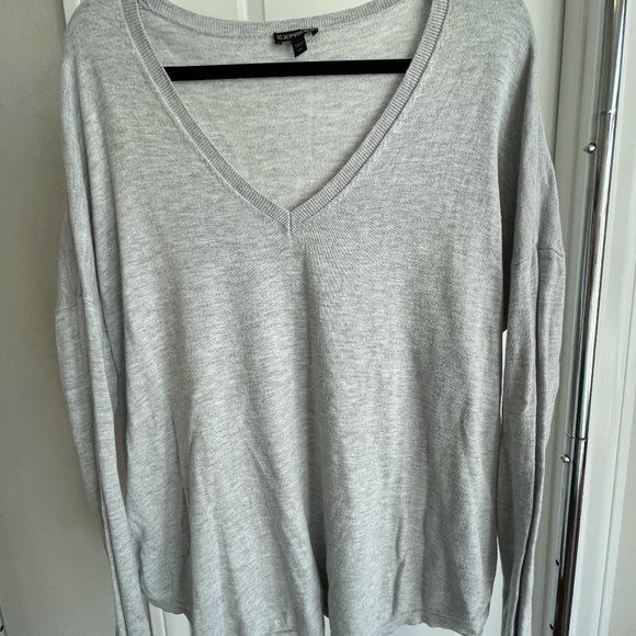 2 Express oversized sweaters Red and Gray Sz L - Picture 6 of 7